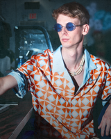 HARLEQUIN BUTTON UP